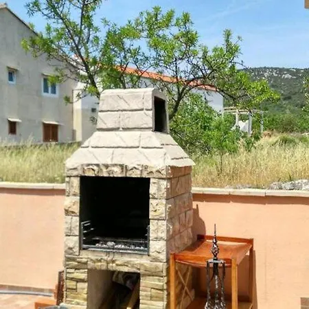 Vala - A3 Vinišće