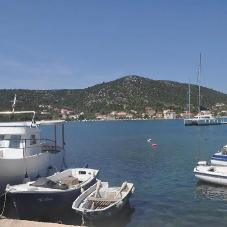 Vala - A3 Vinišće