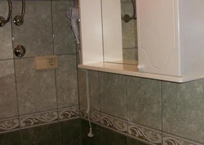 Vala - A3 * Vinišće