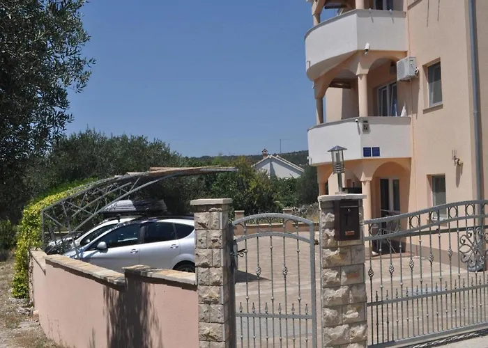 Vala - A3 Apartman Vinišće